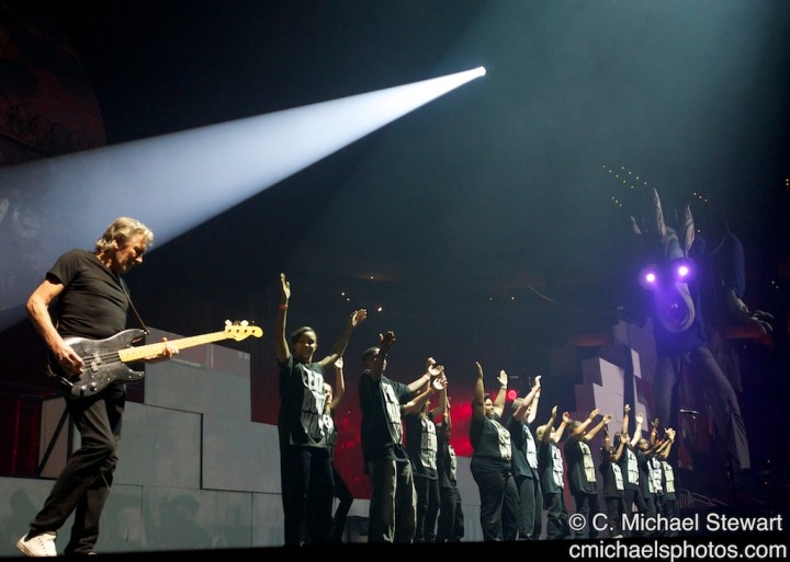 Roger Waters ' The Wall"